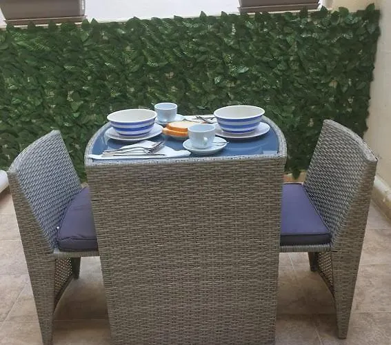 Modern Apartment In Central Bugibba
